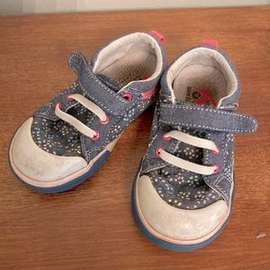See Kai Run Toddler Girl’s Sneakers Chambray Sprinkle Size 8